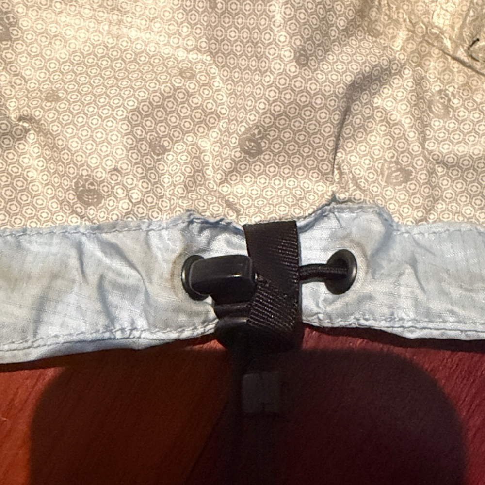 Mountain Hardware Rain Jacket shell Size Small pr… - image 6